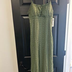 Green Lacey dress NWT